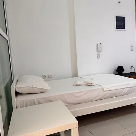 Vladi's * Sarandë